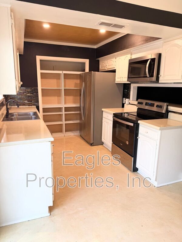 Photo - 1902 Harris St