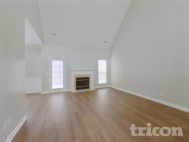 Photo - 6031 Powder Mill Pl