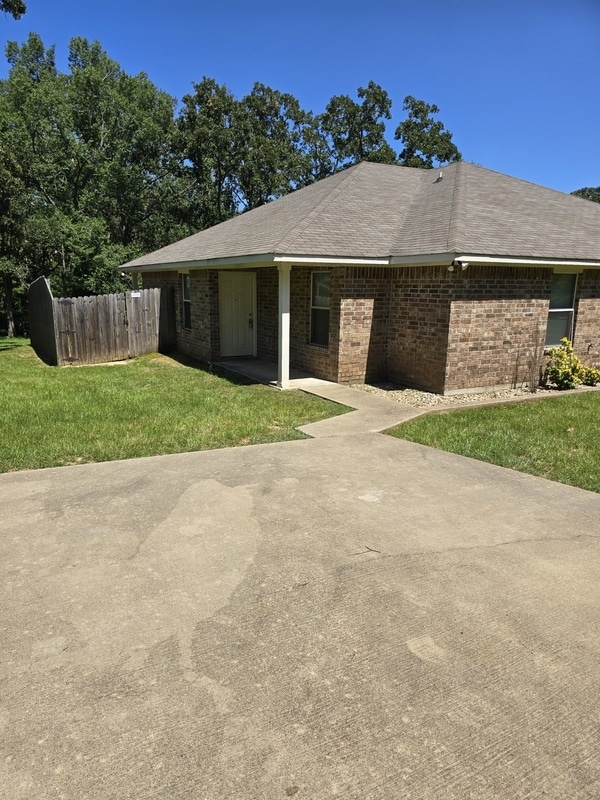 Building Photo - 15187 County Rd 195 Rental