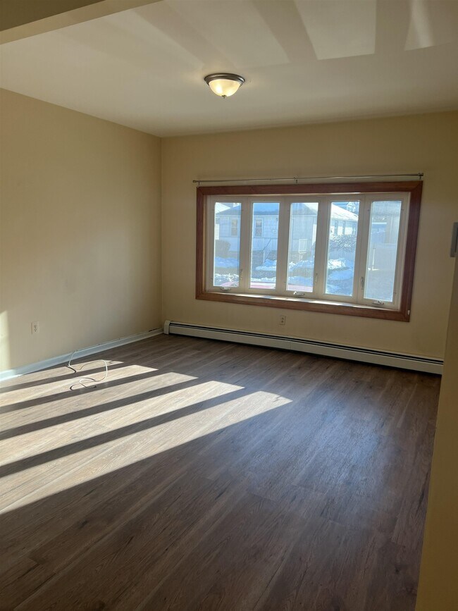 Photo - 571 Avenue A Unit 1