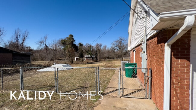 Photo - 4605 Sunset Terrace