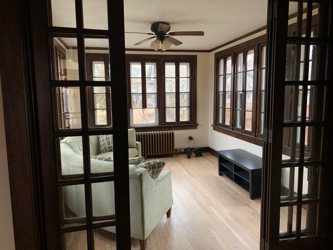 Sun/Family Room - 1205 Cornell Dr Unit 1205