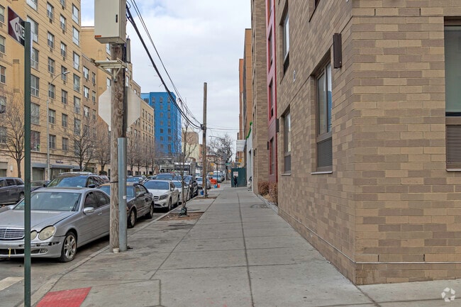 Walkway - New Roads Plaza