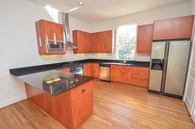 Photo - 2220 Portsmouth St Unidad A