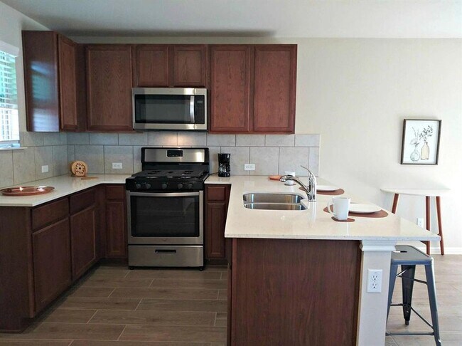 Photo - 8317 Daisy Cutter Crossing