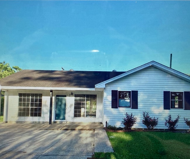 Building Photo - 3460 Kipling Dr