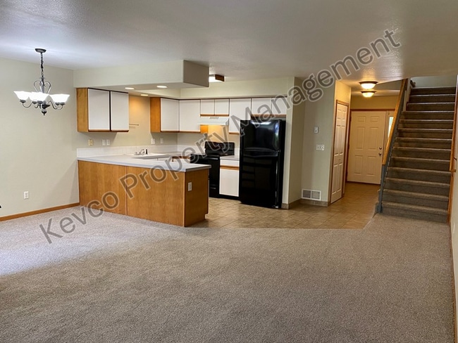 Photo - 1637 Westbridge Dr