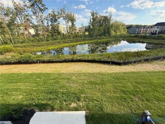 Photo - 1013 Arborway Ln