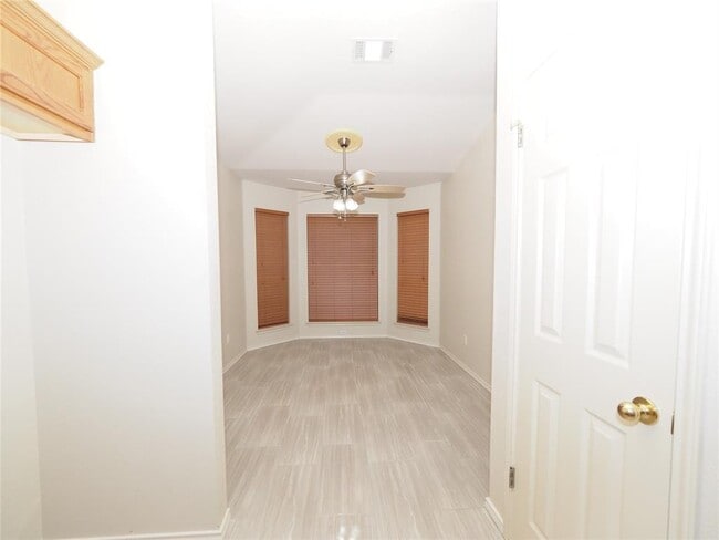 Photo - 1161 Kentra Dr