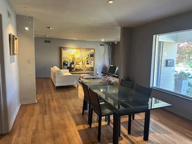 Photo - 1710 Dorchester Dr