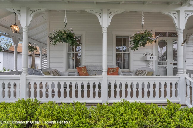 Photo - 21 Pearce Ave