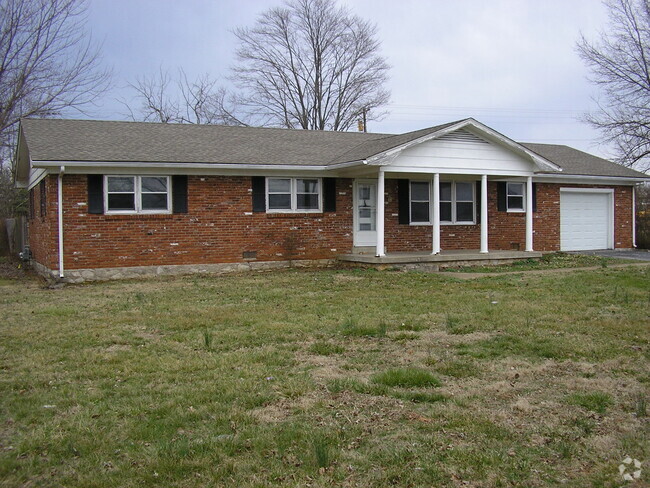 Building Photo - 382 Greenwood Ln Rental