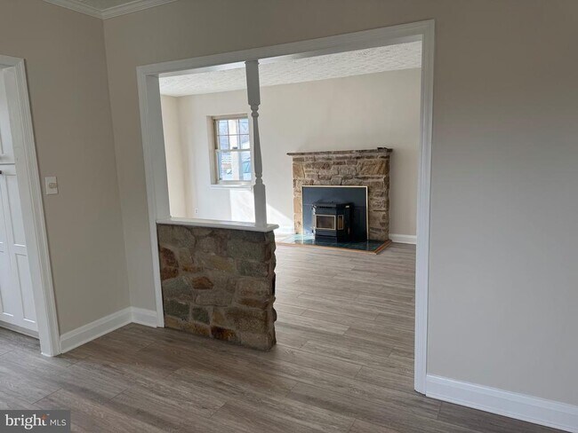 Photo - 11415 Eastern Ave