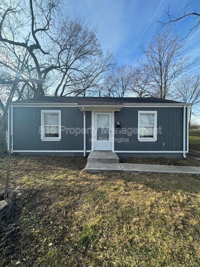 Building Photo - 5518 S Benton Ave