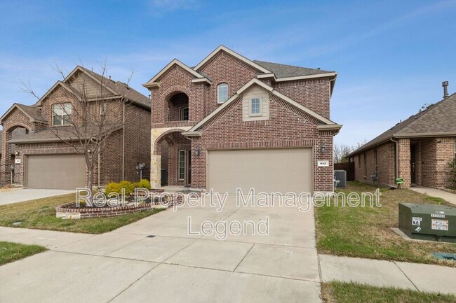 812 Gray Fox Dr