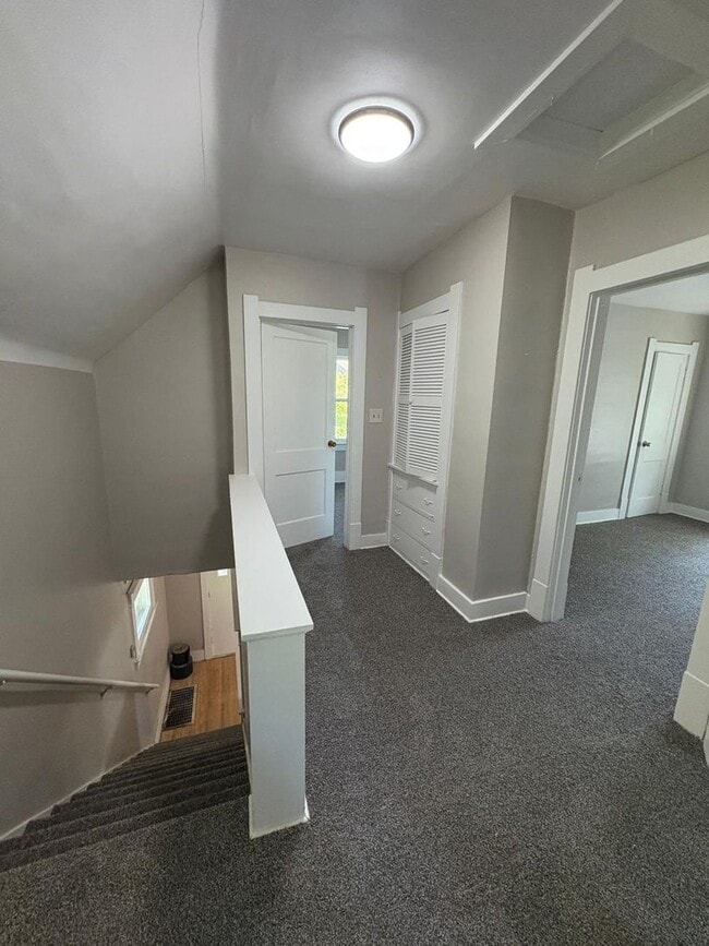 Photo - 218 Worthington St