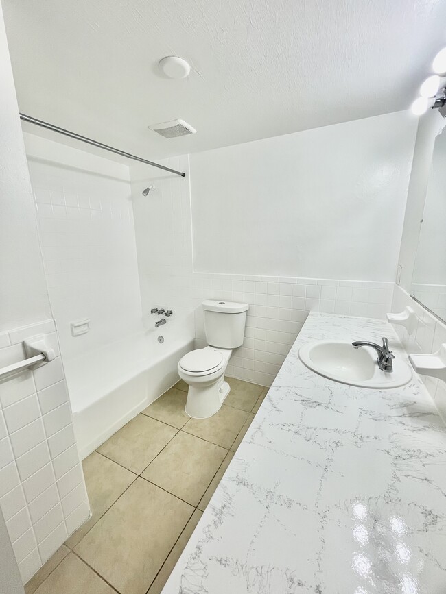 Photo - Landon Imperial Apartments