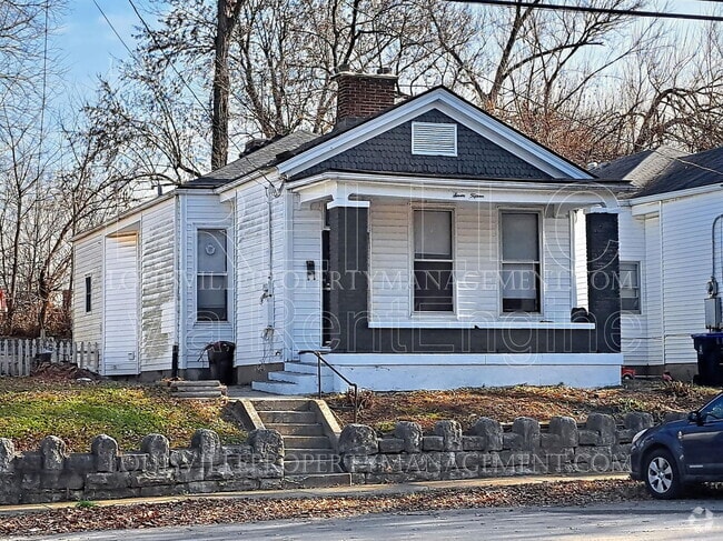 Building Photo - 715 N 33rd St Rental