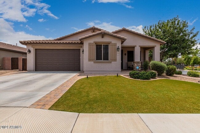 Photo - 421 W Leatherwood Ave