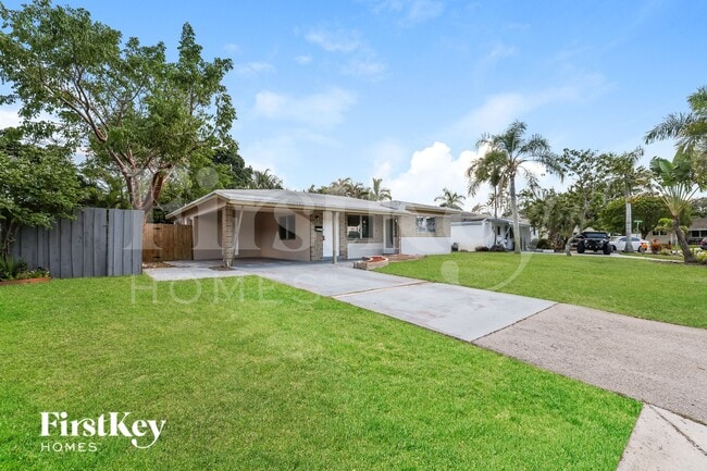 Photo - 4810 NE 8th Ave