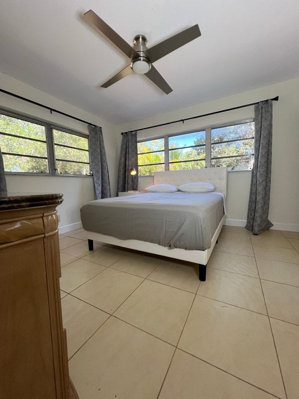 Photo - 3355 SW 22nd St