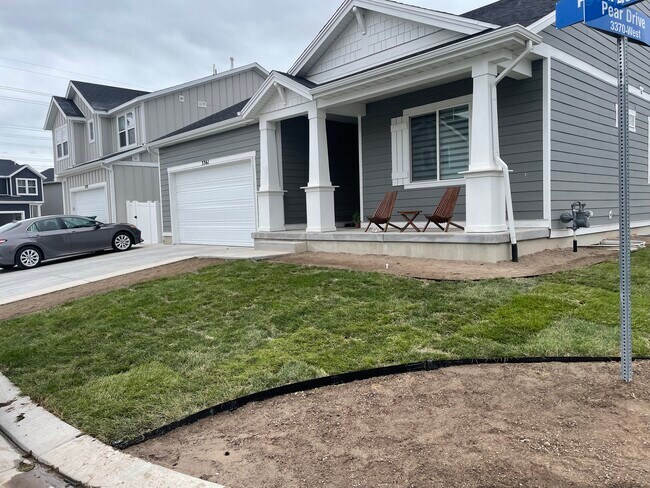 Building Photo - 3361 W Pond Dr Unit Basement