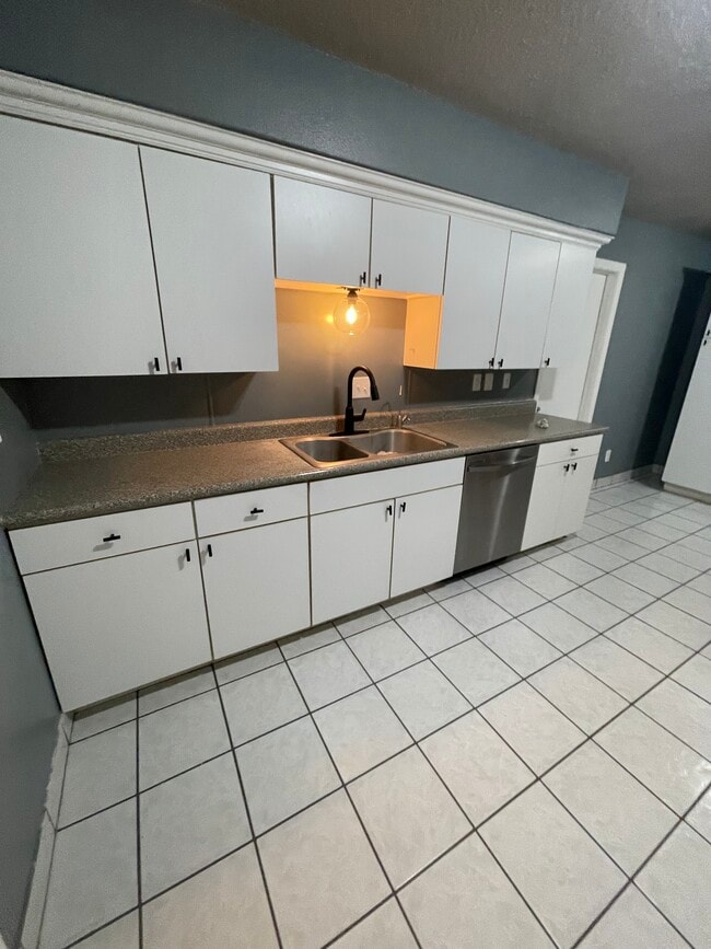 Photo - 1209 W Copper Ave