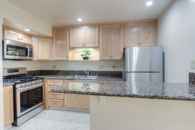 Photo - 277 S Church Ln Unit N/a