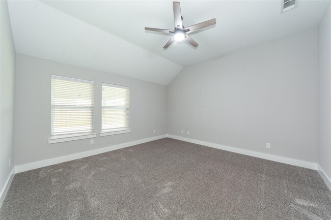 Photo - 5007 Peacock Ln