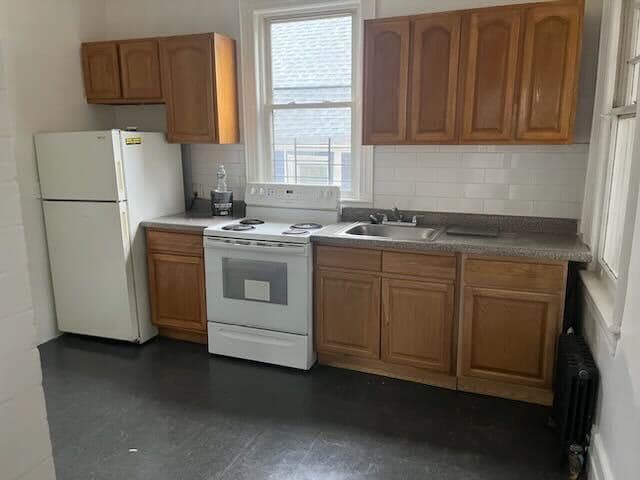 Photo - 72 Bruce Ave