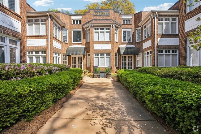 Building Photo - 737 Barnett St NE Unit C4 Rental