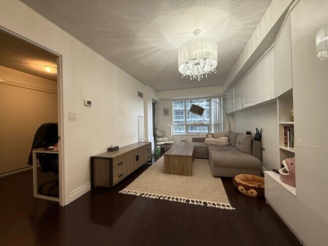 Photo - 20 Blue Jays Way Unit 603, Toronto, ON M5V 3W6, Canada