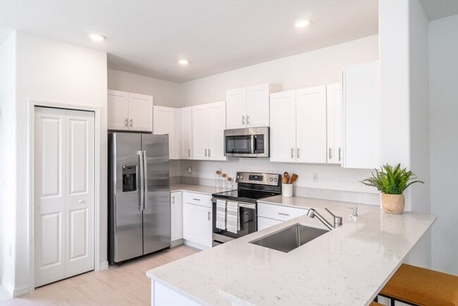 Photo - 5036 Capri Hbr Dr