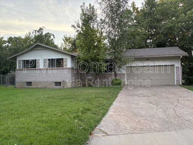 Building Photo - 3165 Jackson Ave Rental