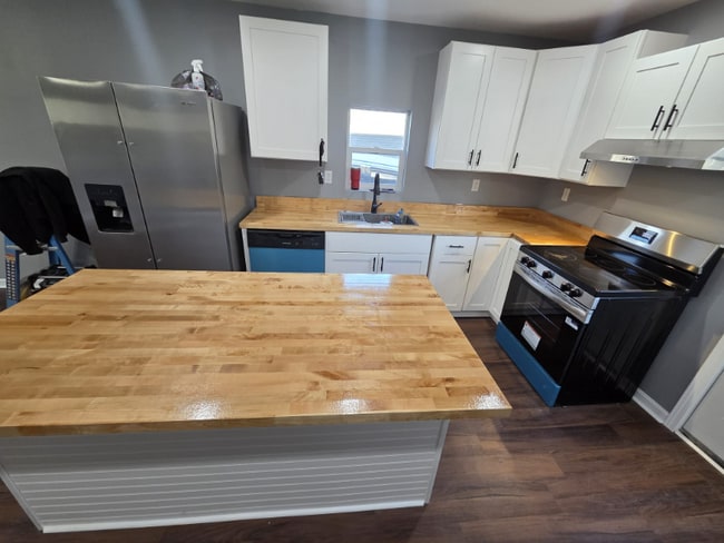 Photo - 513 N Miles St