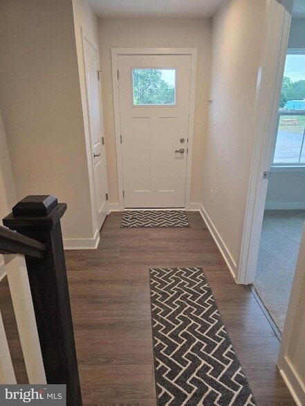 33 Oasis Ave