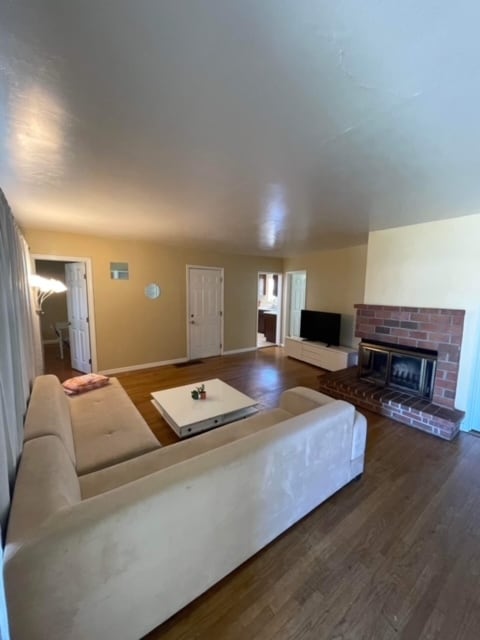 Photo - 4995 63rd St