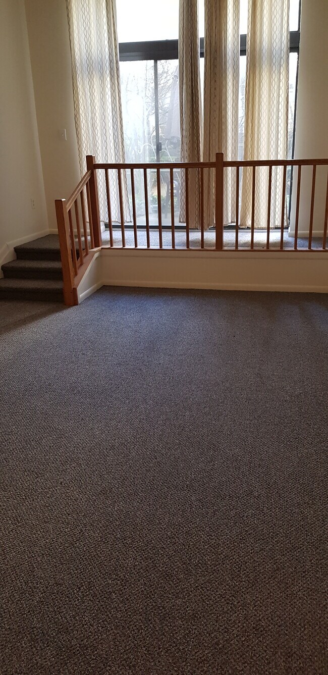 Photo - 75 McKinley Ave Unidad B1-10