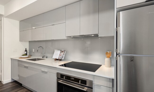 Photo - Incredible Pioneer Square Studio Available Now! Unit 618