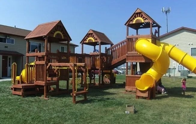 Photo - 303 Parker Dr