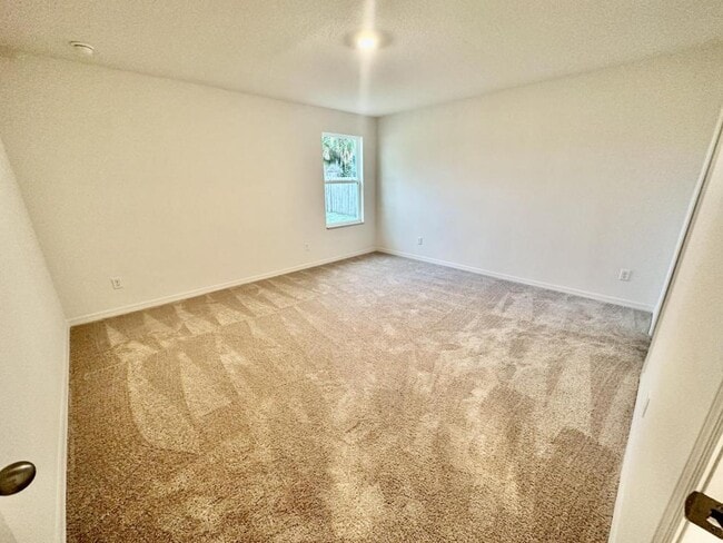 Photo - 29 Pineland Ln