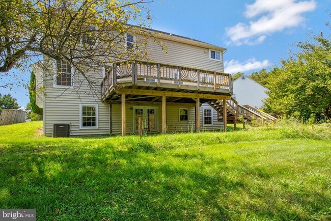 Building Photo - 9112 Granite Ct