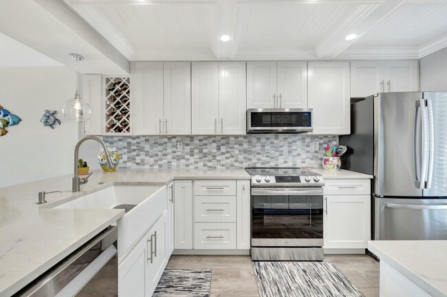 Photo - 15 Royal Palm Way Unit 402