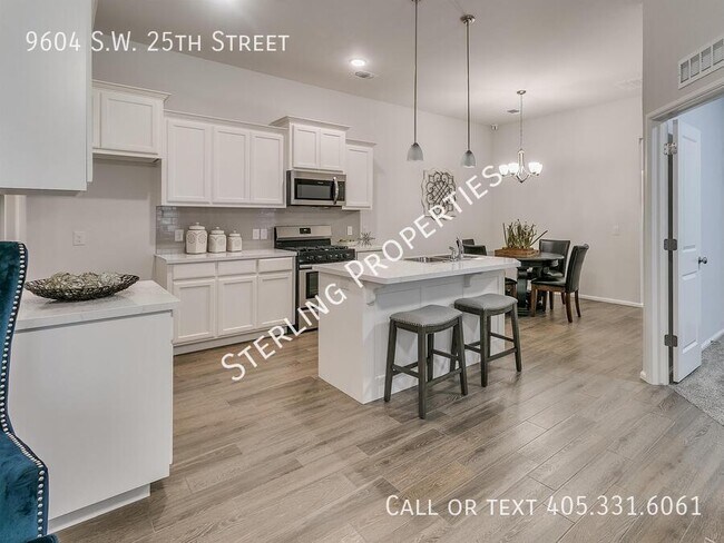 Photo - 9604 SW 25th St