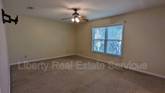 Photo - 306 N Main St Unit 2C