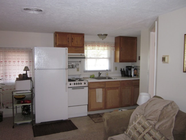 Photo - 3779 N Four Mile Rd Unit B