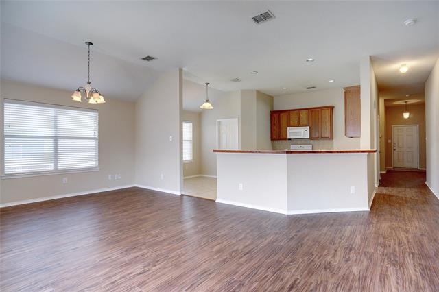 Photo - 1305 Mountain Peak Dr