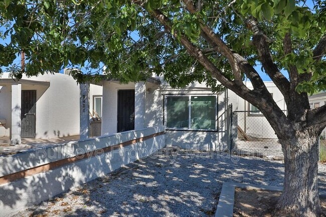 Photo - 102 E Hatcher Rd