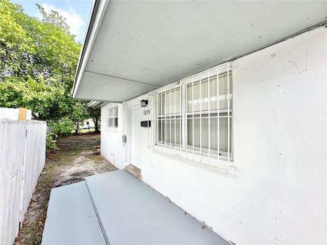 Building Photo - 1171 NW 58th Terrace Unit 1173 Rental