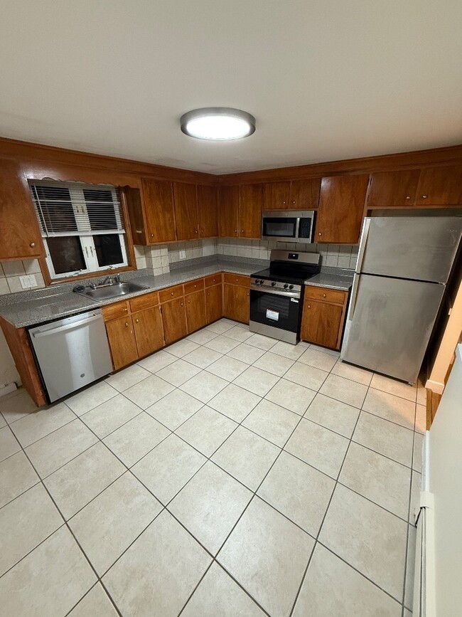 Photo - 43-45 Hall Avenue - 45